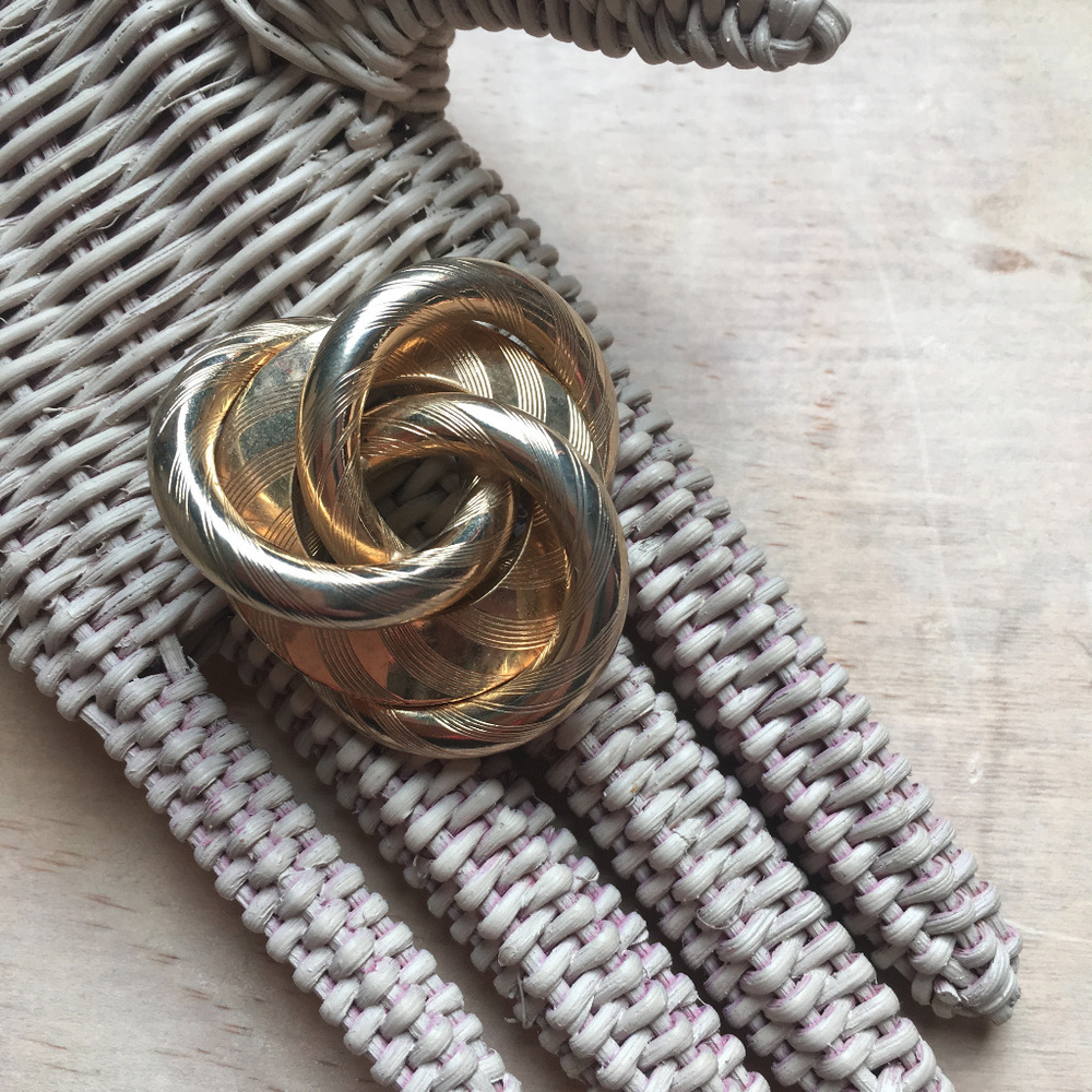 Vintage Goldtone Brooch Interlocked Circles